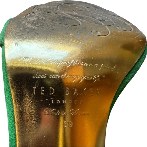 Ted Baker, London Green & Gold Julienne heels in size 39. Suede with ankle strap - Picture 7 of 7